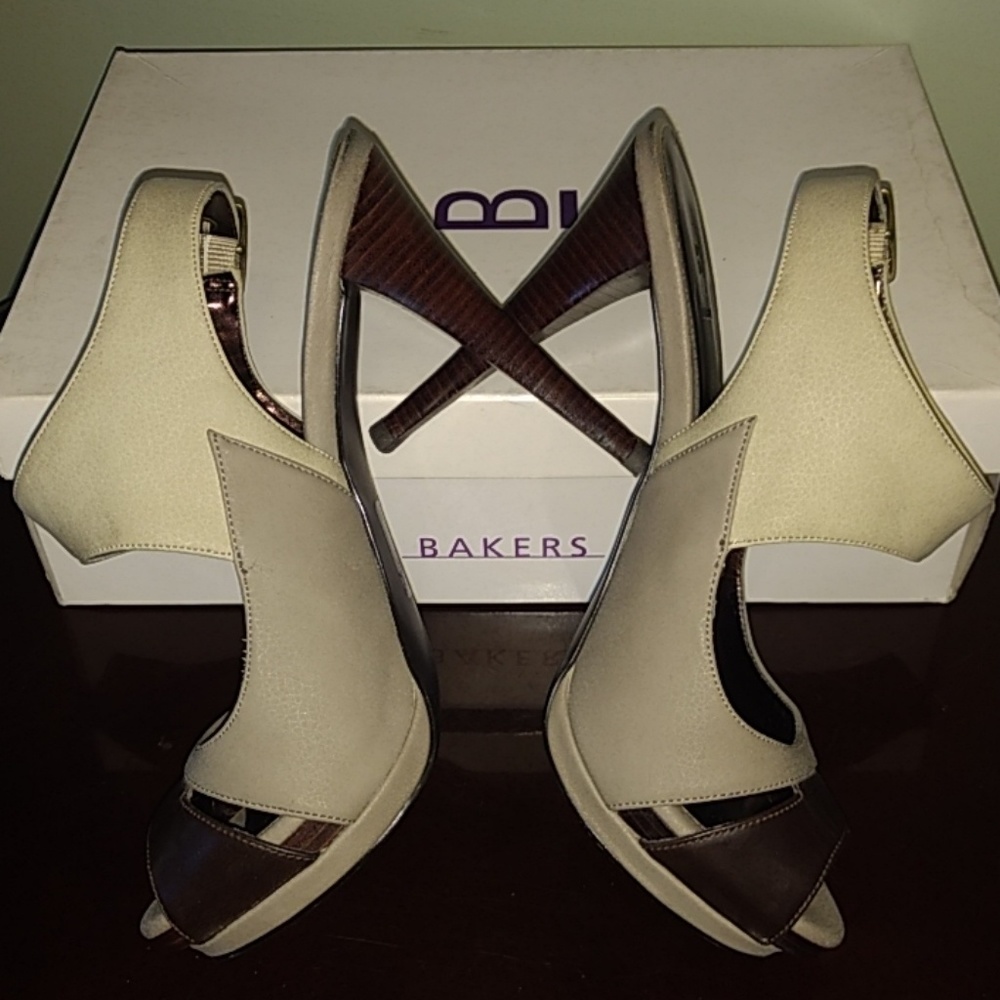 Bakers Heels - Picture 2 of 4